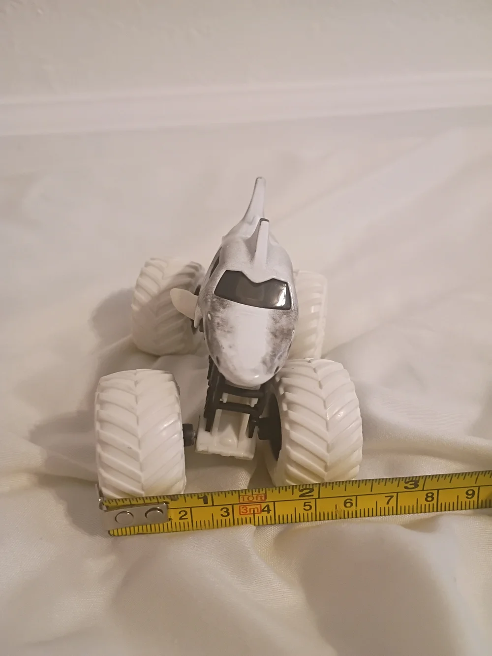 Monster Jam Megalodon White Monster Truck